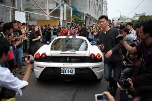 車友會 正妹 香車美人