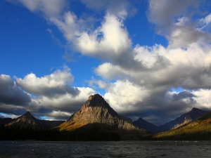 風暴過後：Two Medicine Lake, Glacier National Park, Montana